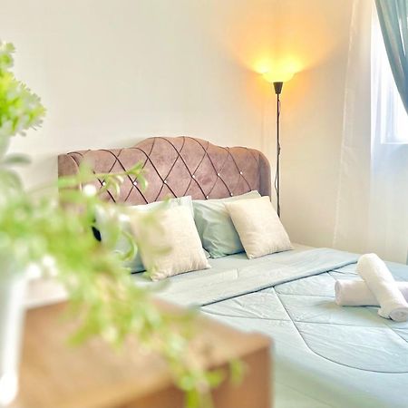 Alanis Studio Suite {Shortstay} Sepang Exterior photo