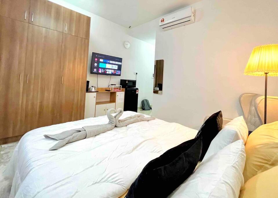 Alanis Studio Suite {Shortstay} Sepang Exterior photo