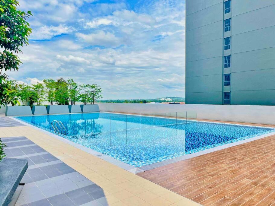 Alanis Studio Suite {Shortstay} Sepang Exterior photo